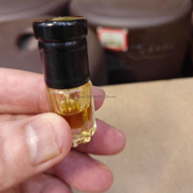 3g Ancient Distillation Natura - Sandalwood Perfume Oil ulasan dan harga